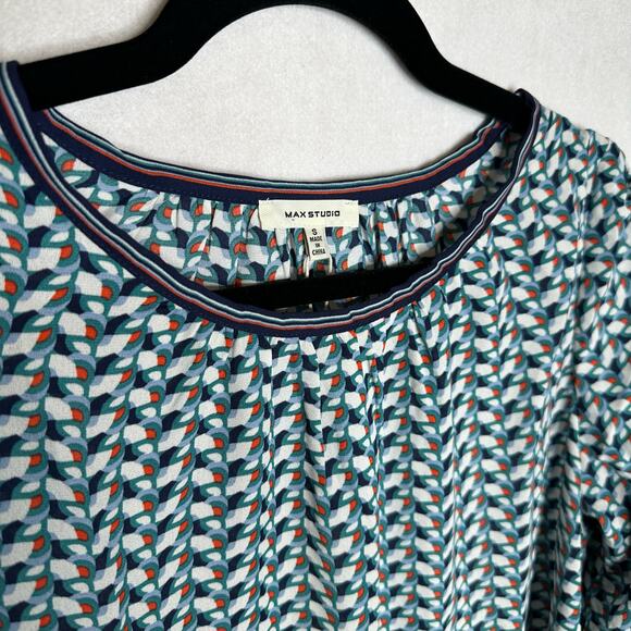 Max Studio Ruched Sleeve Chiffon Blouse Geometric Print Navy Ivory Size S - Picture 2 of 10